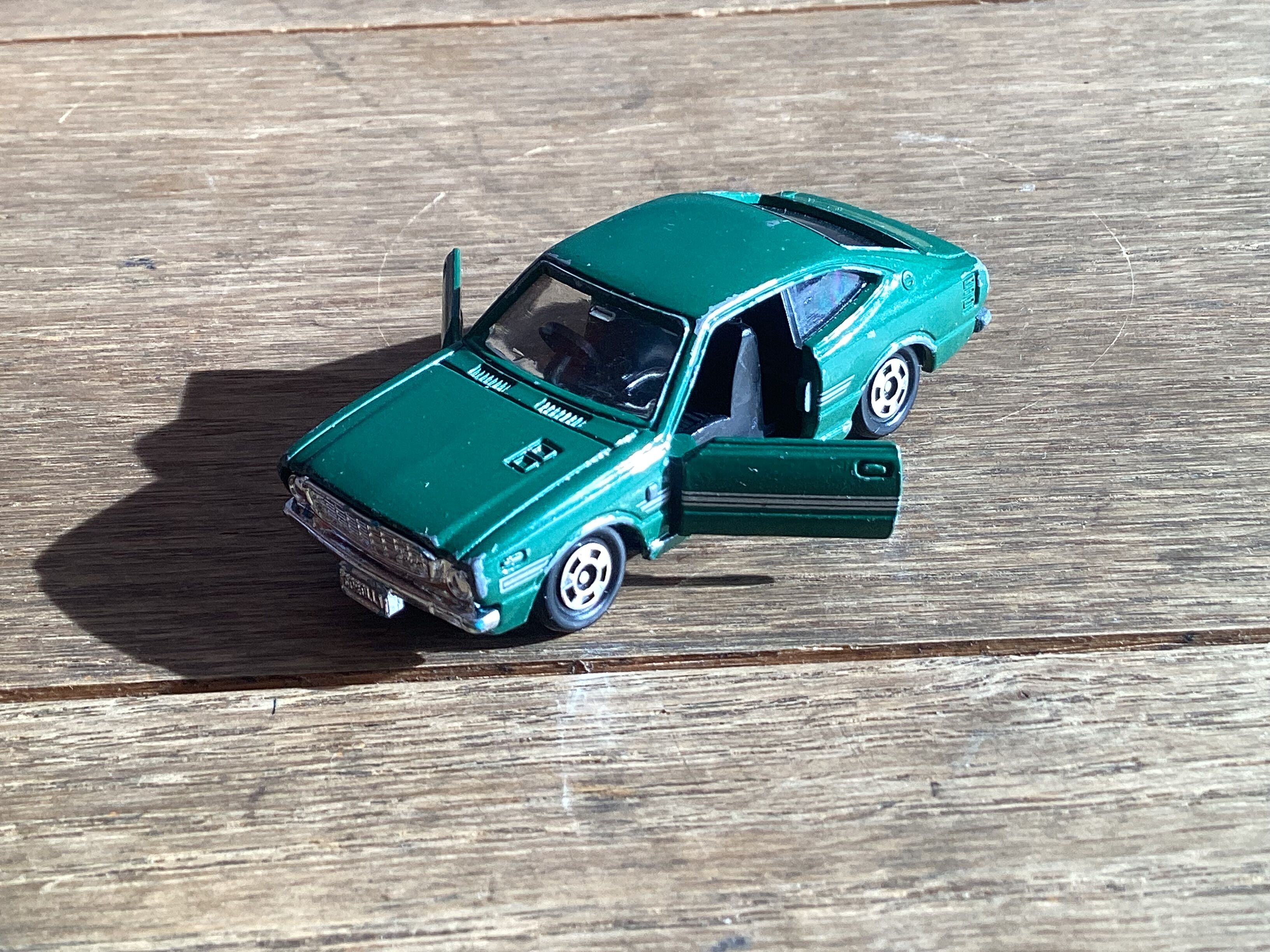 ヨネザワトイズ ミニカー トヨタCOROLLA 30 GSL 全国総量無料で ヨネザワトイズ ミニカー トヨタCOROLLA 30 GSL