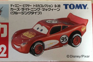 TOMICA LIMITED VINTAGE Neo 43 Disney Cars Lightning McQueen Dinoco