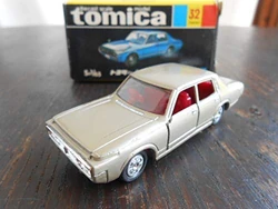 No. 32 Toyota New Crown | Tomica Wiki | Fandom