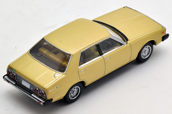 LV-N110 a/b ニッサン スカイライン 2000GT 77年式 計2台 LV-N110 a/b ニッサン スカイライン 2000GT 77年式 計2台 - メルカリ