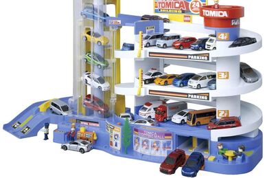 Let's Play with the Super Auto Tomica Building! Drive Car Let's Play with the Super Auto Tomica Building! Drive Car