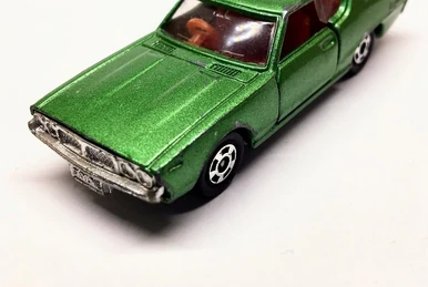 No. 20 Nissan Skyline 2000 Turbo GT-E S (1982) | Tomica Wiki
