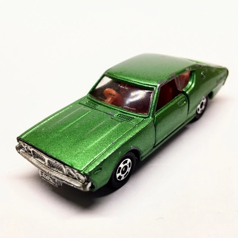 Miniature Takara – Nissan Skyline 2000 GT – Échelle 1:80 – Collection – Boîtée