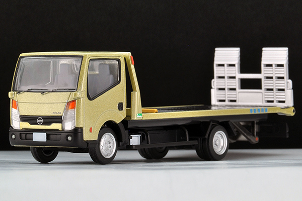 Lv N144c Nissan Altas F24 Hanamidai Auto Safety Loader Tomica Wiki Fandom