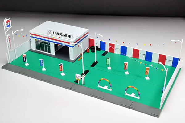 Tomicarama Vintage 04d Used Car Shop (Nissan Used Cars) | Tomica