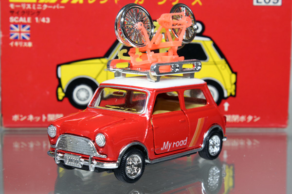 激レア】the legend lives on ミニカーmini cooper-