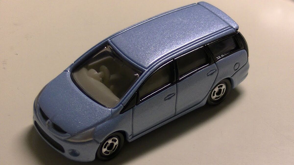 No. 27 Mitsubishi Grandis (First Edition Special Color