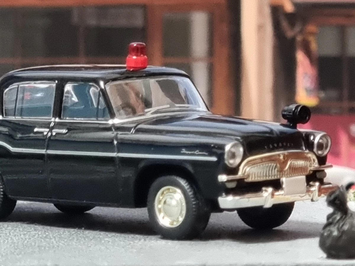 LV-166b Toyota Patrol FS20 Type Mobile Phone Car (59) | Tomica