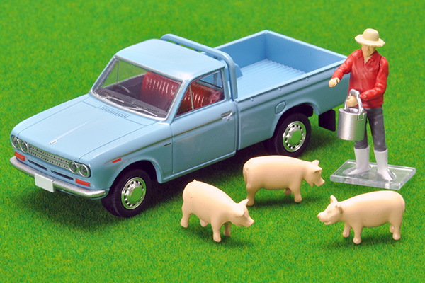 LV-195b Datsun Truck 1500 Deluxe with Figures | Tomica Wiki
