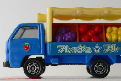 No. 24 Hino Semi Trailer Panel Van | Tomica Wiki | Fandom