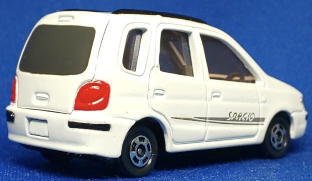 16-3-1 No.16 トヨタ カローラ スパシオ | トミカ(日本語) Wiki | Fandom