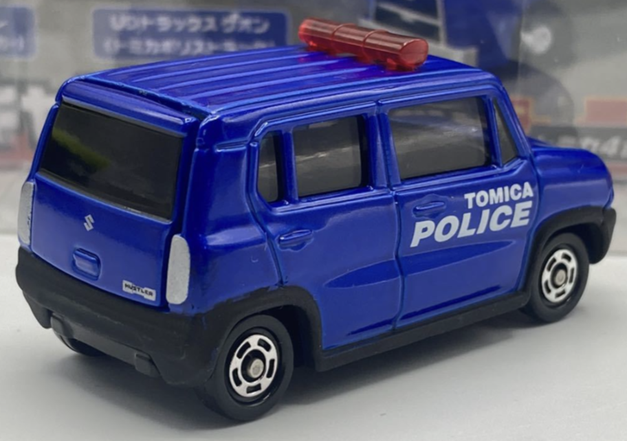 【目立つ汚れ傷なし】トミカ キャリアカー とDJポリスカーなどミニカー4台セット 目立つ汚れ傷なし】トミカ キャリアカー とDJポリスカーなど