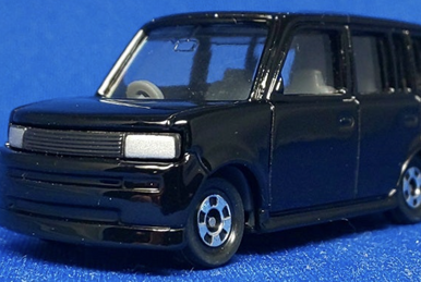 ★商談中★　5256 トミカ 2000年 トヨタｂＢ 1/60 塗装難ルースそ ☆商談中☆ 5256 トミカ 2000年 トヨタbB 1/60 塗装難ルースそ
