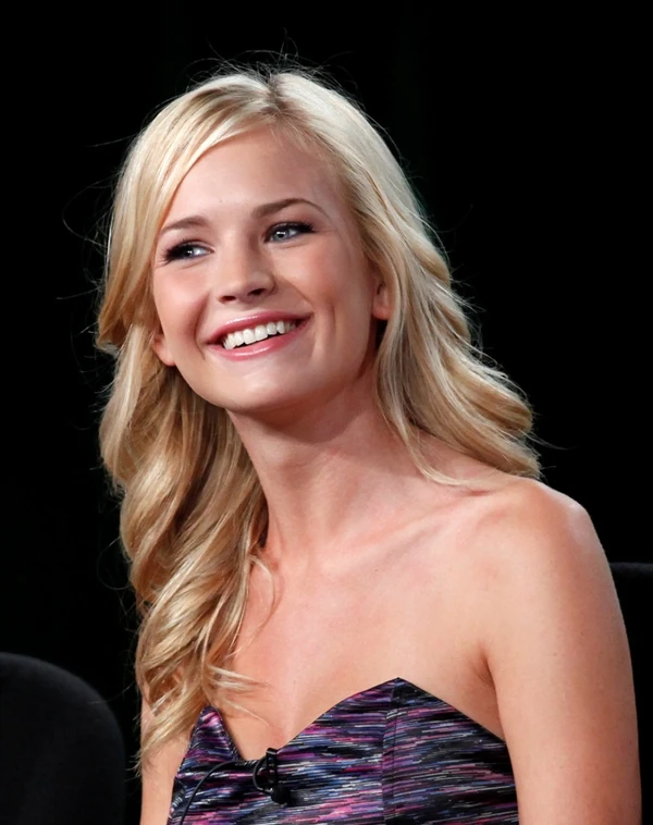 Britt Robertson | Tomorrowland Wiki | Fandom