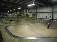 Snakerun3.jpg (52 KB) Skater Island skatepark bowl photo.
