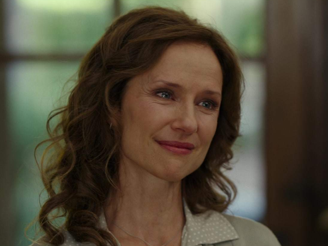 Sarah Kazansky Top Gun Wiki Fandom