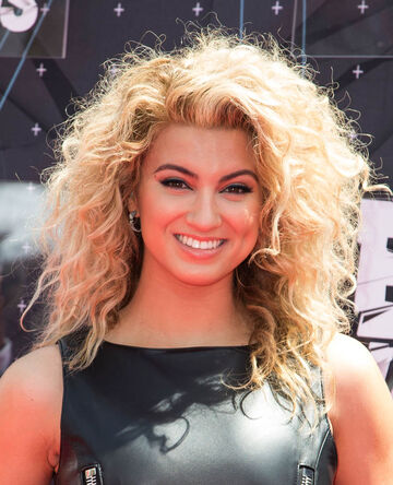 Tori Kelly | Tori Kelly Wikia | Fandom