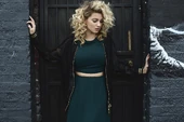 Tori-kelly-promo-photo-3