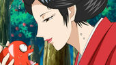 Tsurara Mama treating Surprise Apple