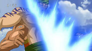 Grinpatch hit by Toriko's Flying Knife