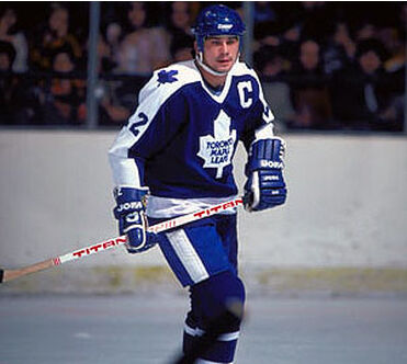  Toronto Maple Leafs - Rick Vaive - 1983-84