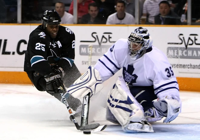 Vesa Toskala/Images | Toronto Maple Leafs Wiki | Fandom