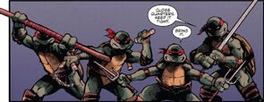 Turtles-TMNTxST-Close quarters