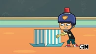 Duncan tries to trap the skunk into a box.