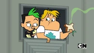 Owen fish sandwitch.png (443 KB) .. by eating a tuna sandwitch.