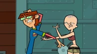 Harold and Heather fighting for who to open the vault.
