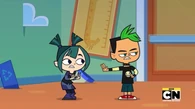 Duncan tells Gwen to zip it.