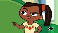 Leshawna thinks that Chef looks silly.