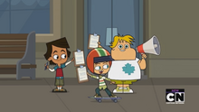 Owen and his friends try to save Chef's favorite childhood restaurant.