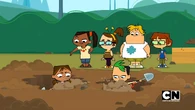 Courtney and Duncan have a hole digging contest.