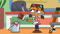Courtney gets angry at Chef.