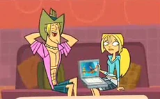 Bridgette and Geoff in the first teaser.