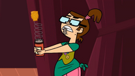 Beth gets her can of peanuts in hope of earning a chance to enter Total Drama World Tour.