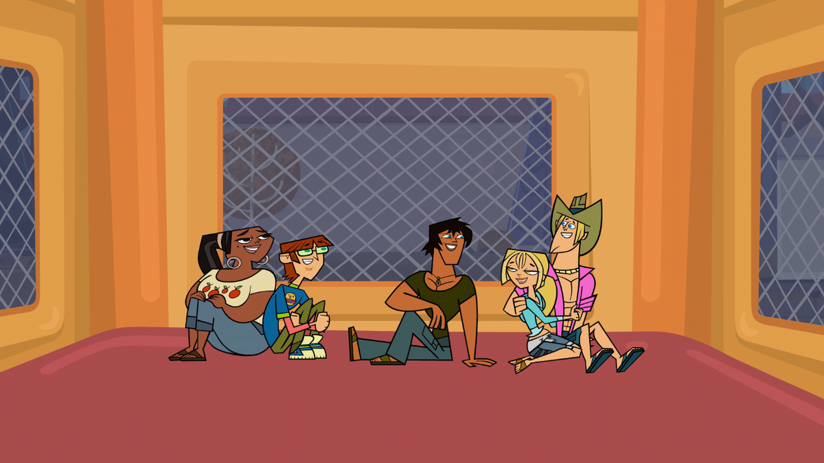 Screenshot Sunday: Every TD couple's first kiss! : r/Totaldrama