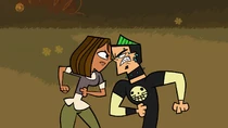 The tension grows between Duncan and Courtney.