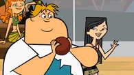 Owen save heather.png (715 KB) . . . but Owen saves her, taking Courtney out of the game.