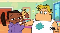 Owen gives Leshawna warm chocolate milk.