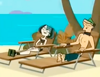 Duncan and Gwen relax on the beach in the exclusive clip.