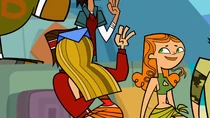 Tyler and Lindsay making out.