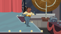 Leshawna becomes Super Aqua Chick in Super Hero-ld.