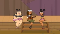 Katie,Sadie,Courtney.png (602 KB) Courtney, after a stage light falls on her head.