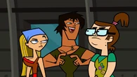 Justin's charm over Beth and Lindsay begins to fail.