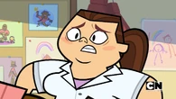 MacArthur's reaction when she sees the soldier.