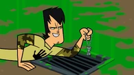 Trent catches Gwen's necklace.