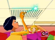 Alex using Ultra Energy Lip Balm to open a vent in the episode "Malled".