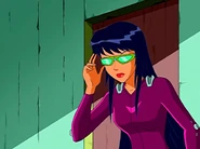 HS6000-S1E17-2.png (911 KB) "Spies vs. Spies"